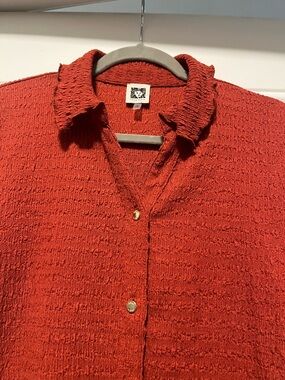 Textured Burnt Orange Short Sleeve Button-Up Shirt with Rolled Collar
